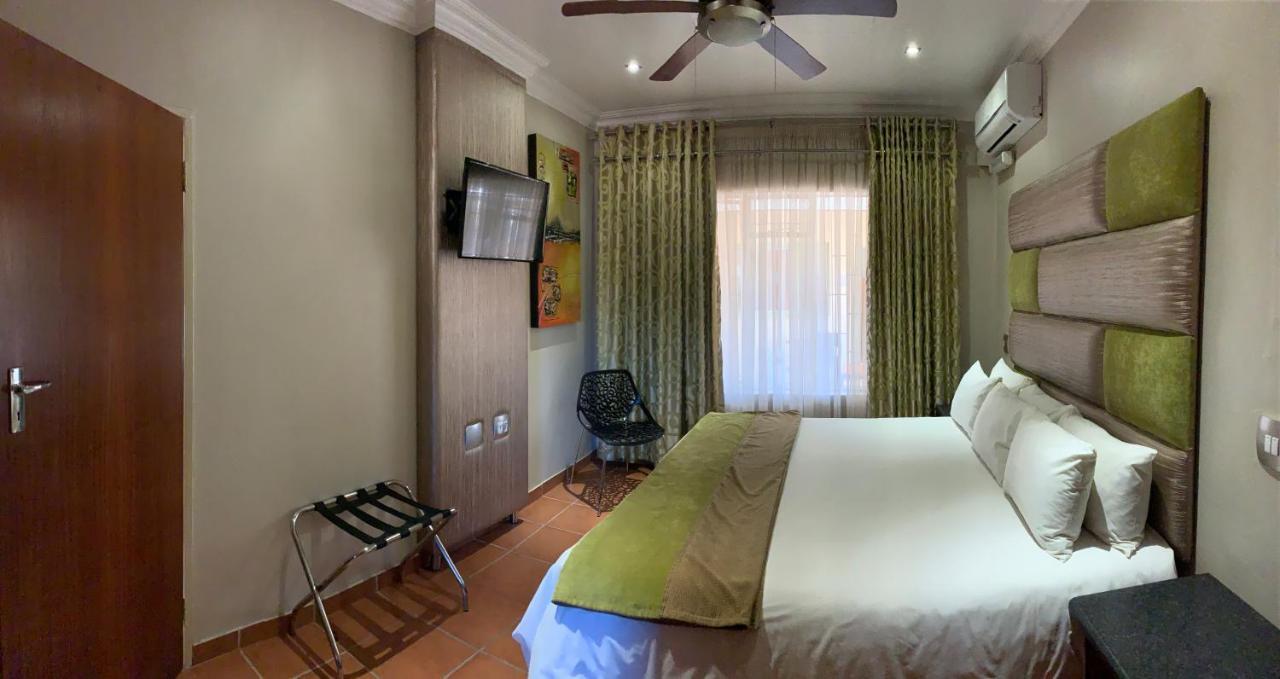 Polokwane Lodge Eksteriør billede
