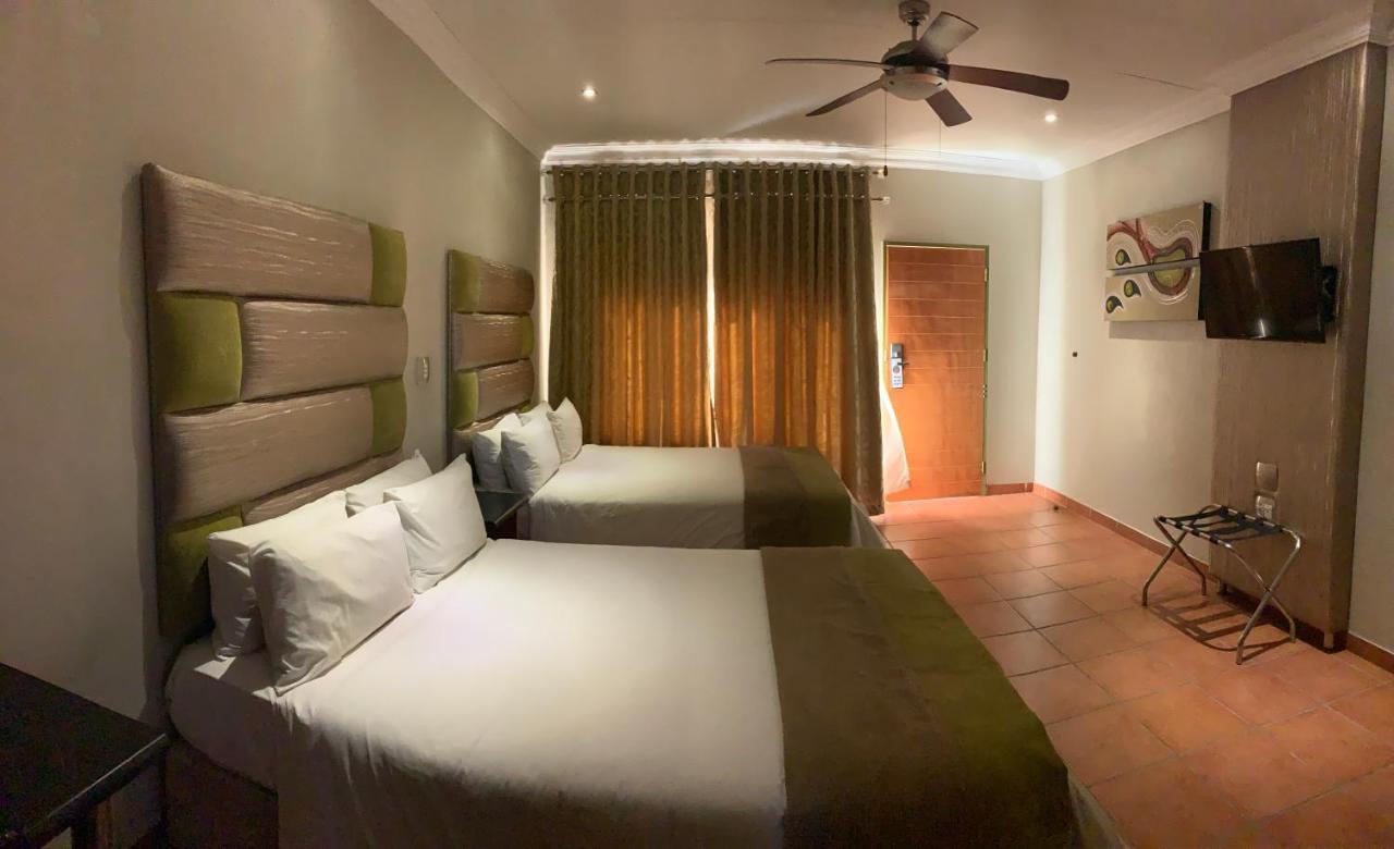 Polokwane Lodge Eksteriør billede