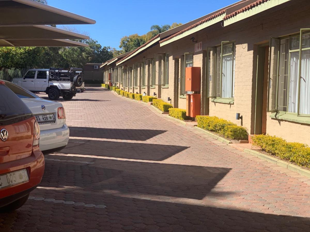 Polokwane Lodge Eksteriør billede